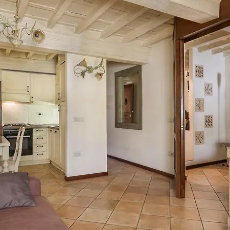 San Lorenzo Apartment-hosted By Sweetstay *
