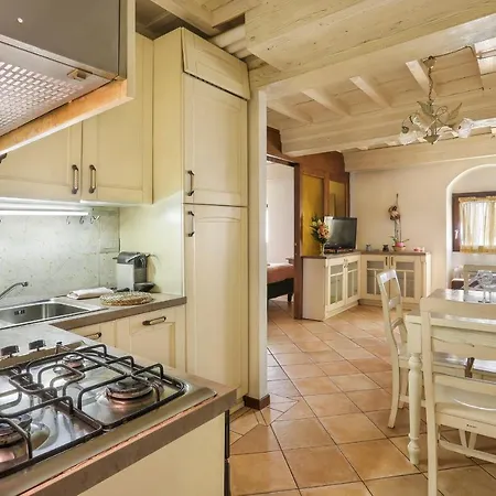 San Lorenzo Apartment-hosted By Sweetstay