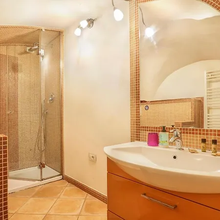 Apartamento San Lorenzo Apartment-hosted By Sweetstay